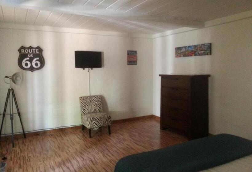 Номер Стандарт Тематический, Sterling Gardens