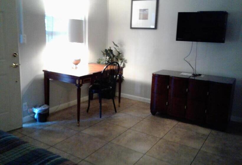 Номер Стандарт, Sterling Gardens