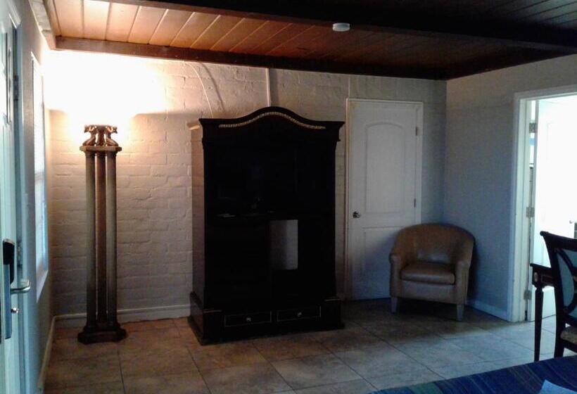 Номер Superior Одноместный, Sterling Gardens