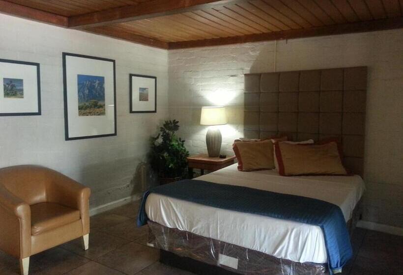 Номер Стандарт, Sterling Gardens