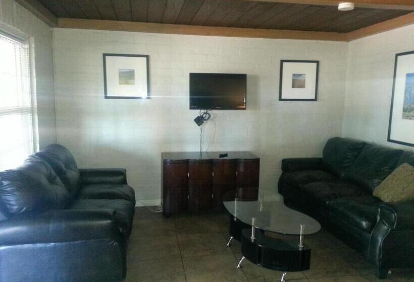 Номер Стандарт, Sterling Gardens