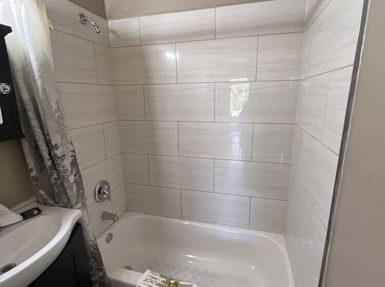 Номер Стандарт, Sterling Gardens