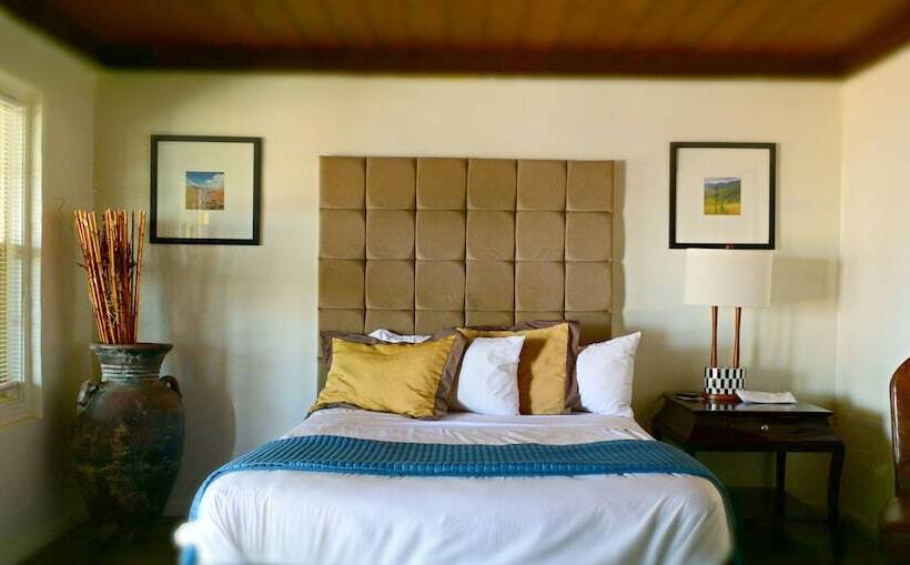 Номер Стандарт, Sterling Gardens