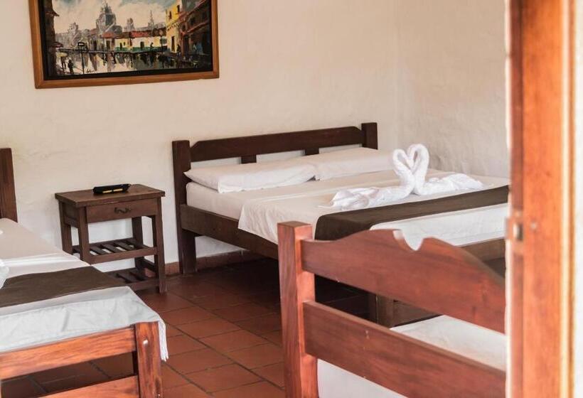 חדר משפחתי, Terrazas De La Candelaria