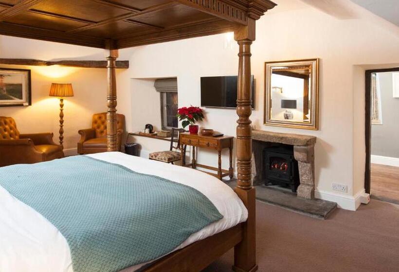 اتاق استاندارد, The Old Hall Inn