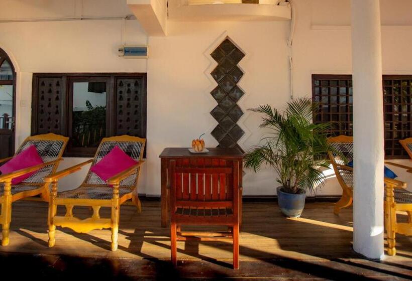 スタンダードルーム, Water Edge Resort