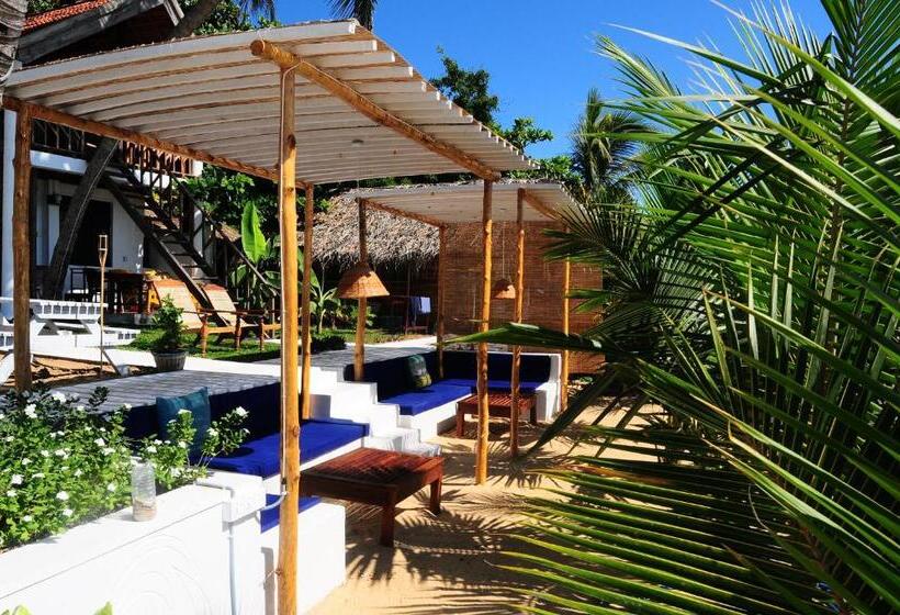 家族用バンガロー, Water Edge Resort