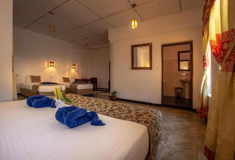 スーペリアファミリールーム, Water Edge Resort