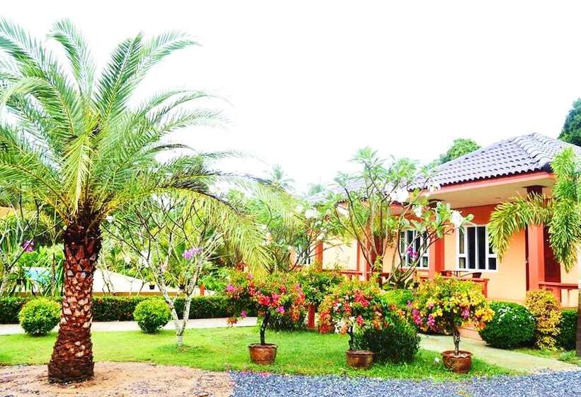 Deluxe Bungalow, Peaceful Resort Koh Lanta