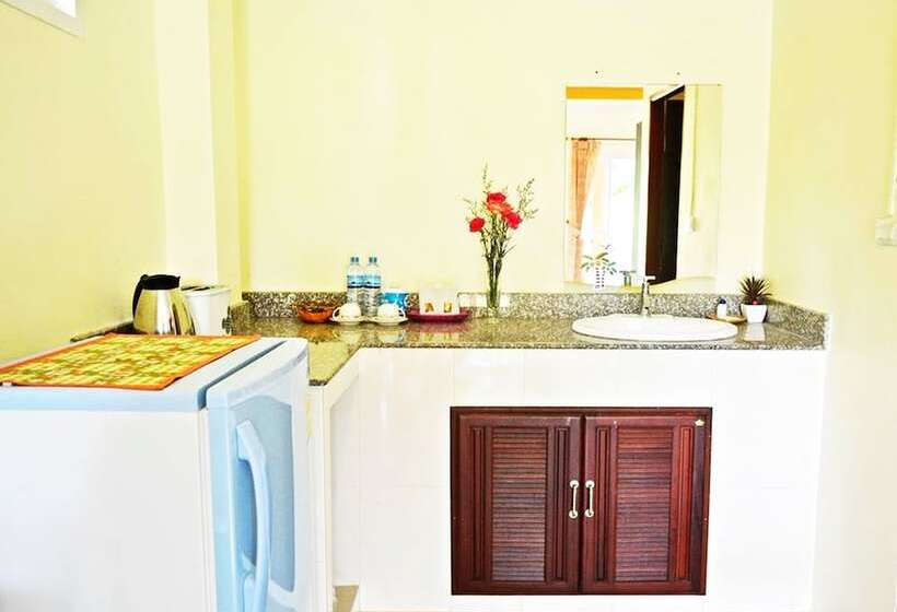 Deluxe Bungalow, Peaceful Resort Koh Lanta