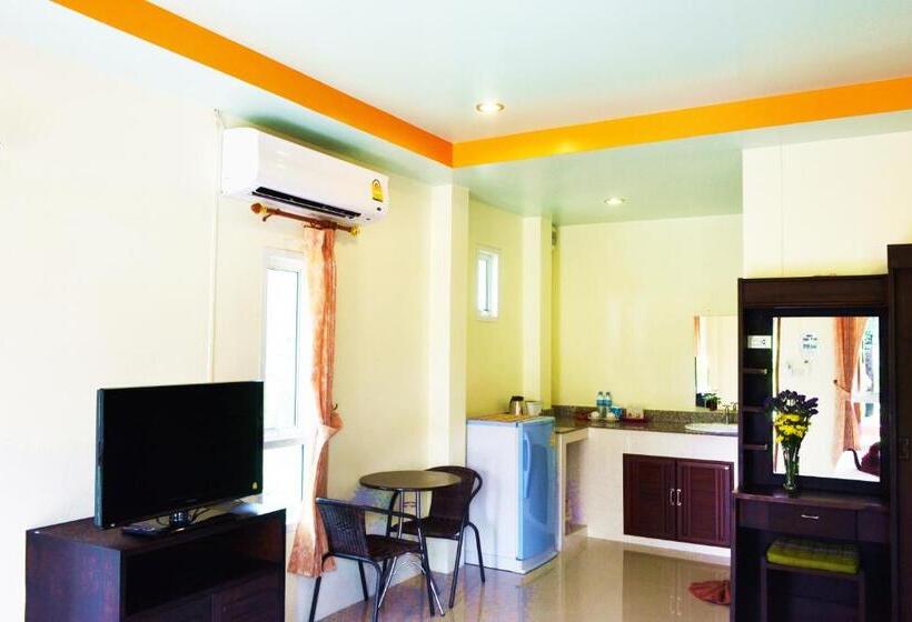 Deluxe Bungalow, Peaceful Resort Koh Lanta