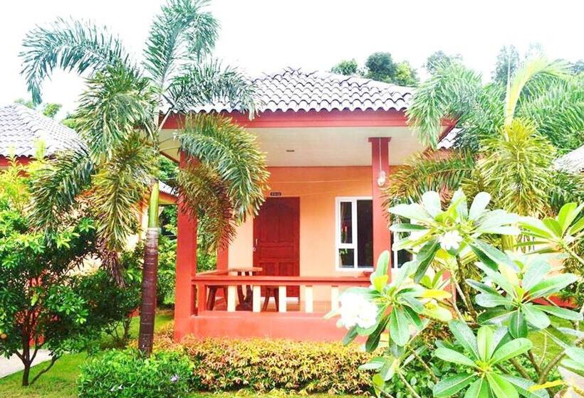 Deluxe Bungalow, Peaceful Resort Koh Lanta