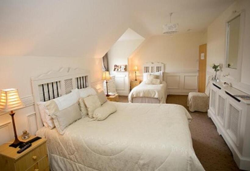 스탠다드 트리플 룸 가든 전망, San Juan B&b