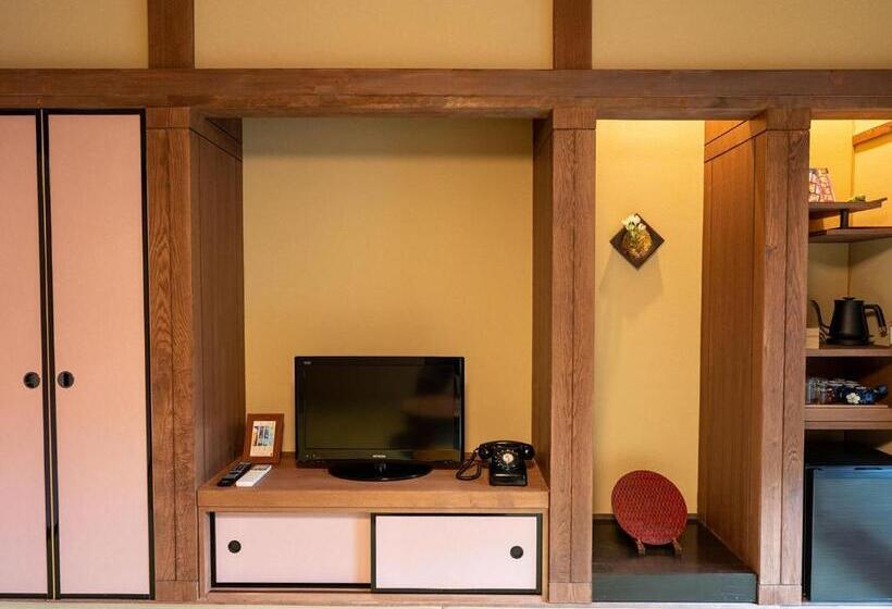 バルコニー付きスタンダードトリプルルーム, Shima Onsen Kashiwaya Ryokan