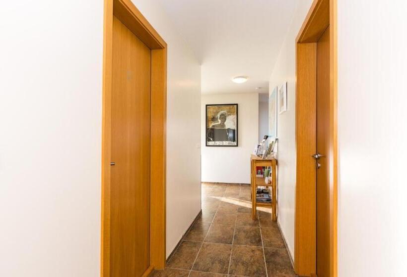 آپارتمان 1 خوابه همکف, Kvöldstjarnan Gistiheimili