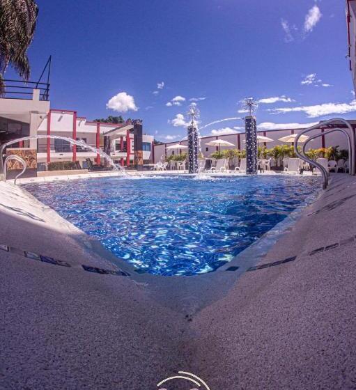 デラックスの４人部屋, Adults Only Bora Bora Beach