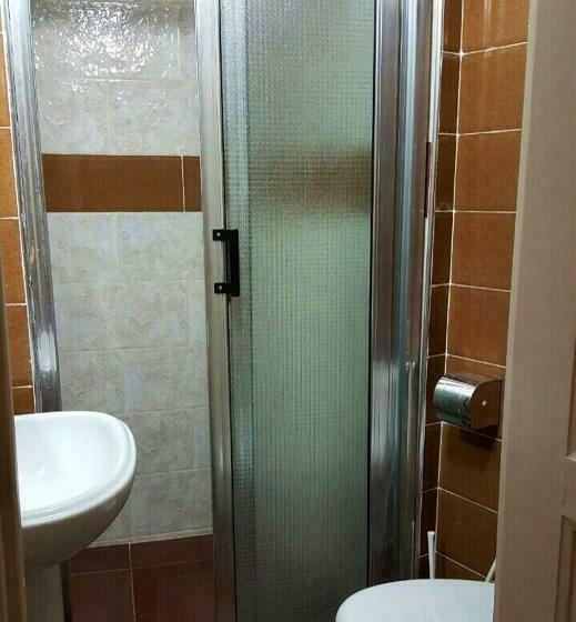 اتاق استاندارد با 2 تخت دوبل, La Brise