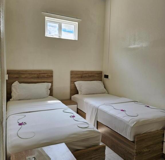 اتاق خانوادگی, Island Luxury Fehendhoo