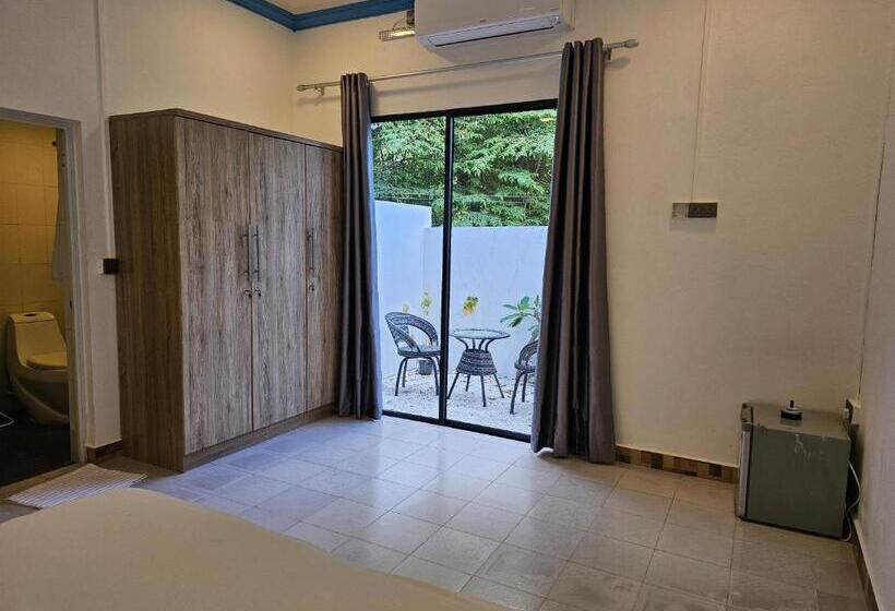 اتاق خانوادگی, Island Luxury Fehendhoo