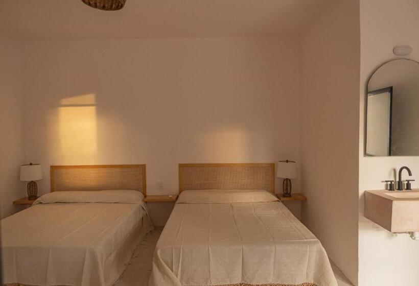 スタンダード４人部屋, La Punta Rooms