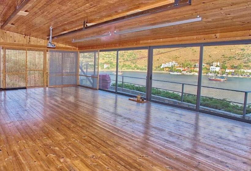 Номер Стандарт Вид на Море, Evia Silence Boutique