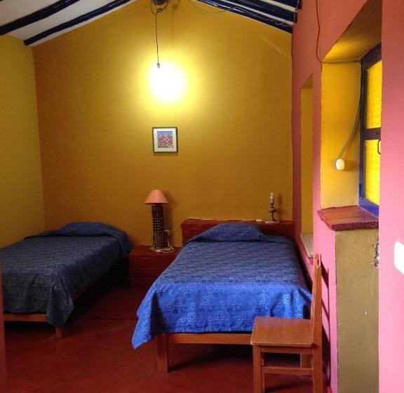 اتاق استاندارد چهار تخته, La Casita De Mi Abuela