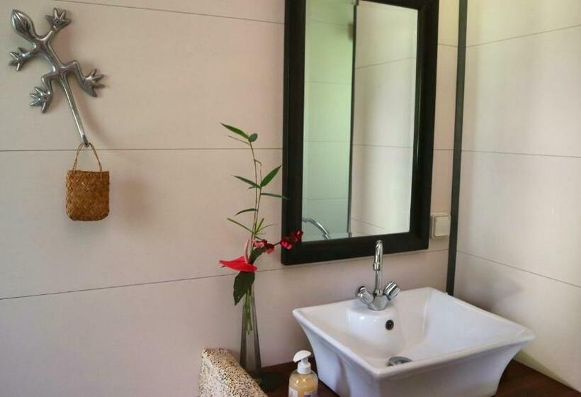 اتاق استاندارد با تراس, Lézard Home Bed And Breakfast