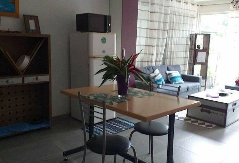 آپارتمان 1 خوابه همکف, Lézard Home Bed And Breakfast