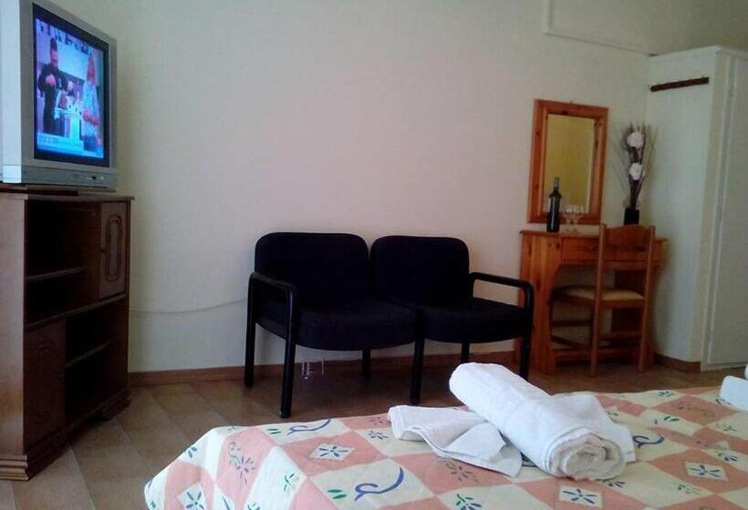 חדר סטודיו סטנדרד, Orion Studios