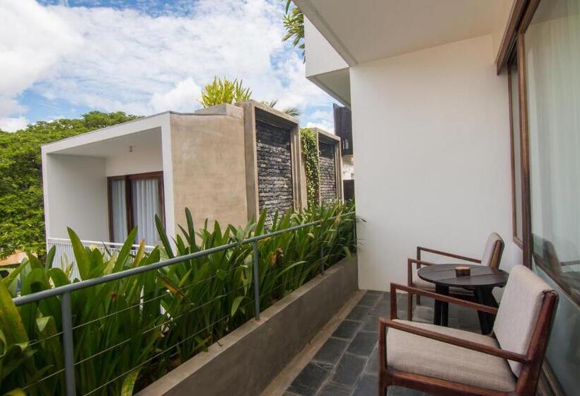 اتاق لوکس با بالکن, Apsara Residence