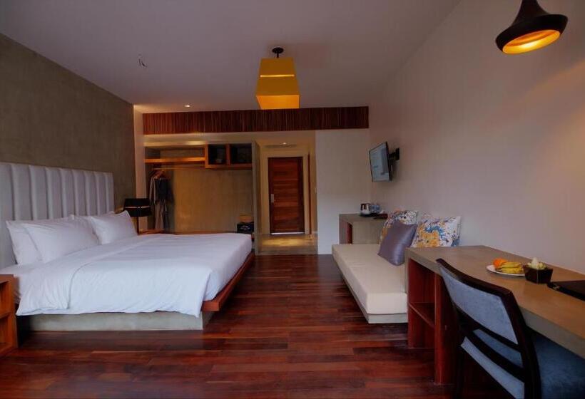 اتاق لوکس با چشم‌انداز استخر, Apsara Residence