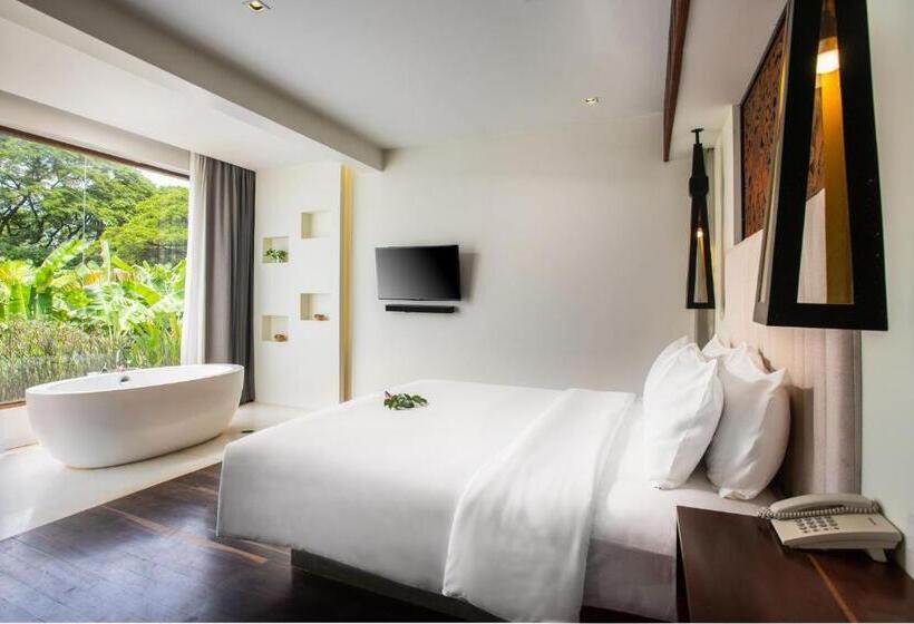 سوئیت با بالکن, Apsara Residence