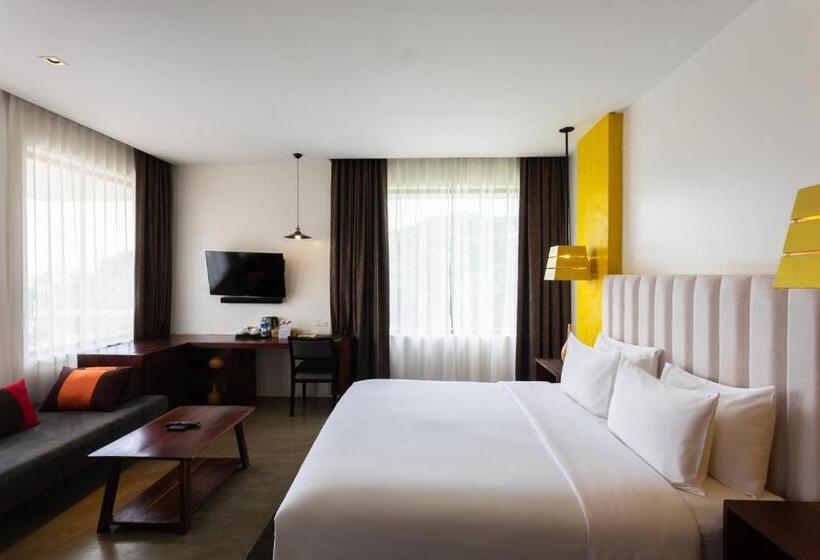 سوئیت با بالکن, Apsara Residence