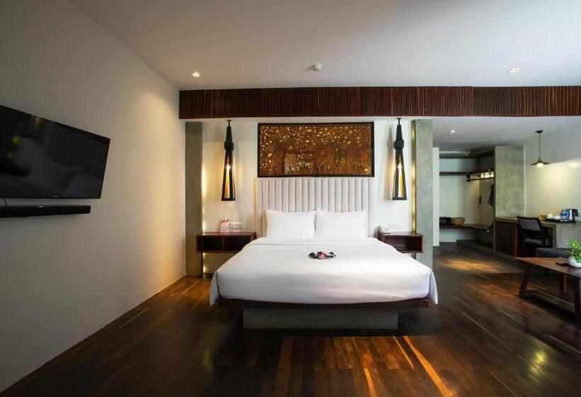 سوئیت با بالکن, Apsara Residence