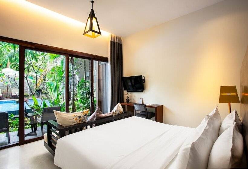 اتاق استاندارد با چشم‌انداز استخر, Apsara Residence