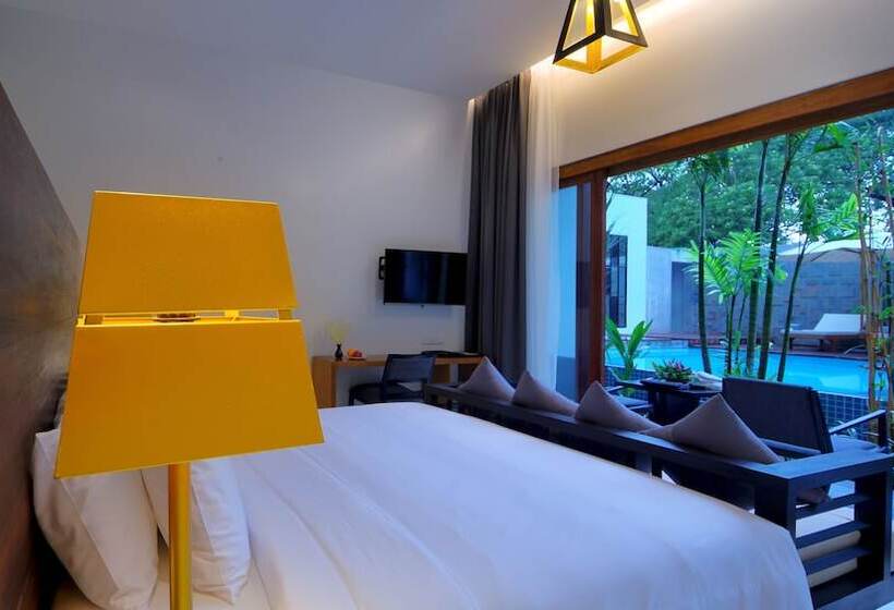 اتاق استاندارد با چشم‌انداز استخر, Apsara Residence