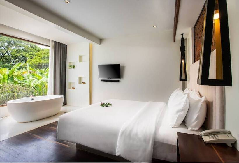 سوئیت با بالکن, Apsara Residence