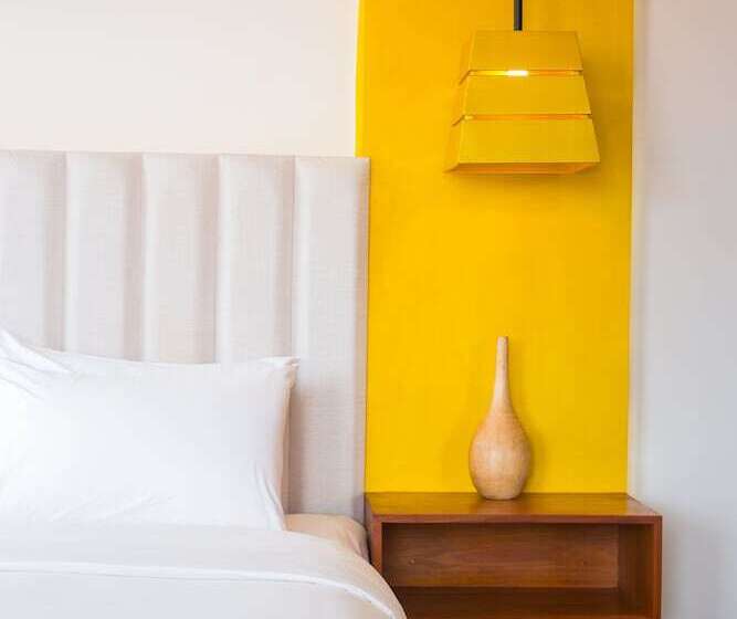 سوئیت با بالکن, Apsara Residence