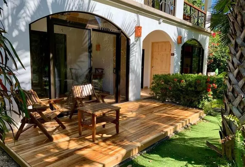 Villa 1 Makuuhuone, Cantarana