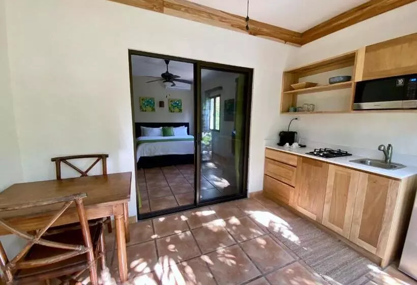 Villa 1 Makuuhuone, Cantarana