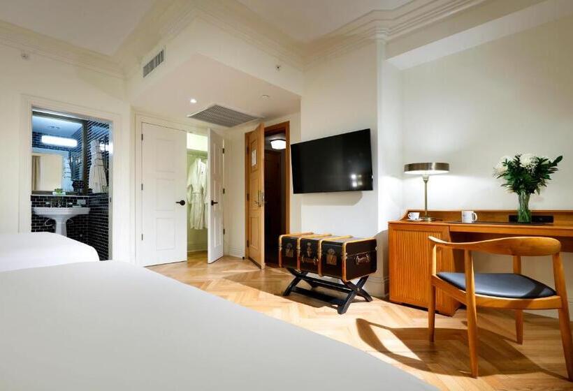 غرفة عائلية, Eurostars Langford