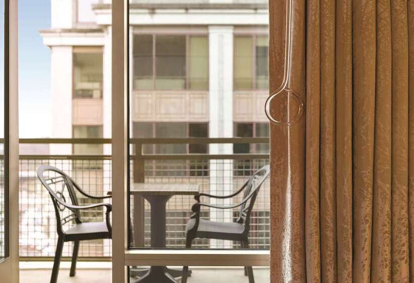 غرفة قياسية سرير مزدوج, Hampton Inn & Suites Roanokedowntown