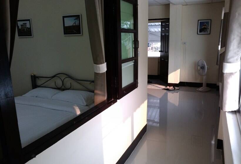 스위트, Him Doi House