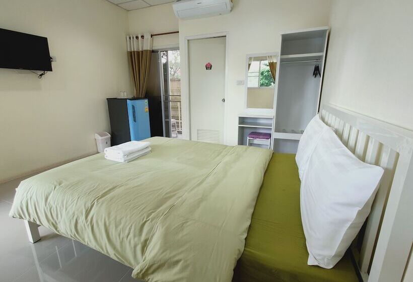 スタンダードルーム, Him Doi House