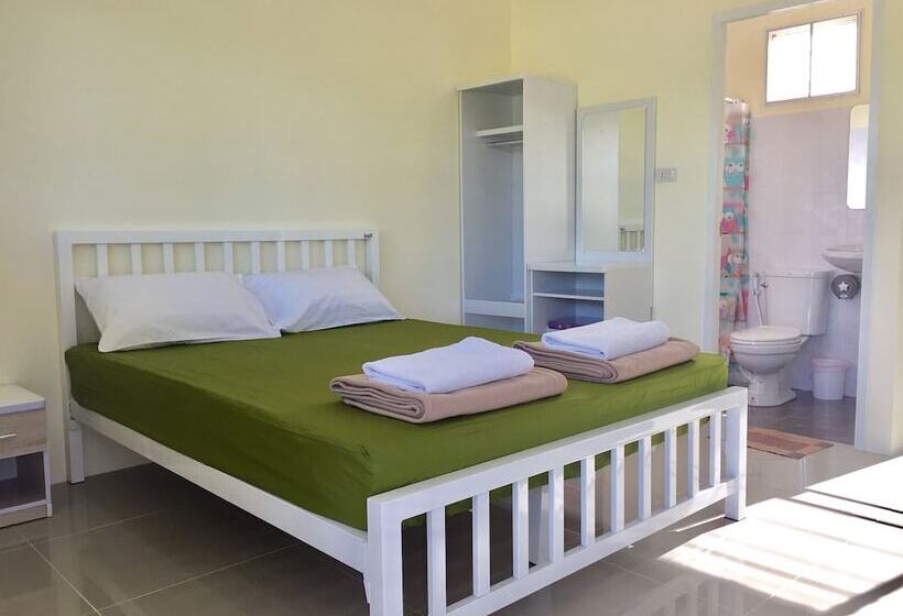 スタンダードルーム, Him Doi House