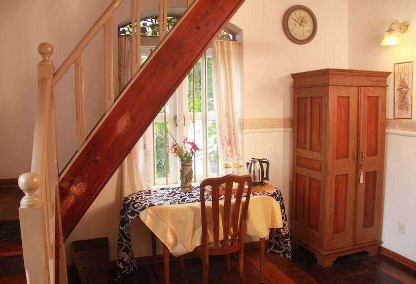 Номер Стандарт, Manor House, Kandy, Lka