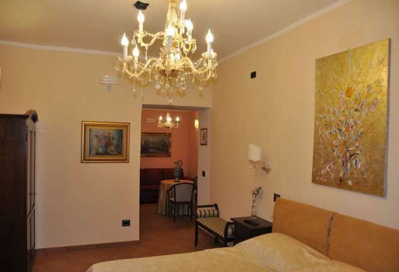 דירת חדר, Sgroi