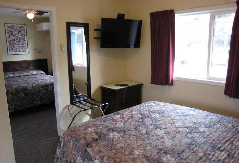 Люкс, Johnny's Motel