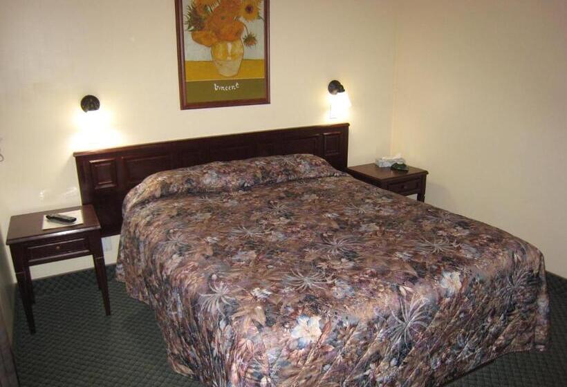 キングサイズベッドのスタンダードルーム, Johnny's Motel