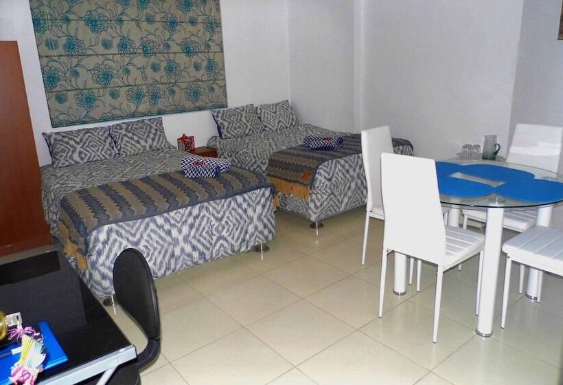 חדר משפחתי, Magicperu Apart